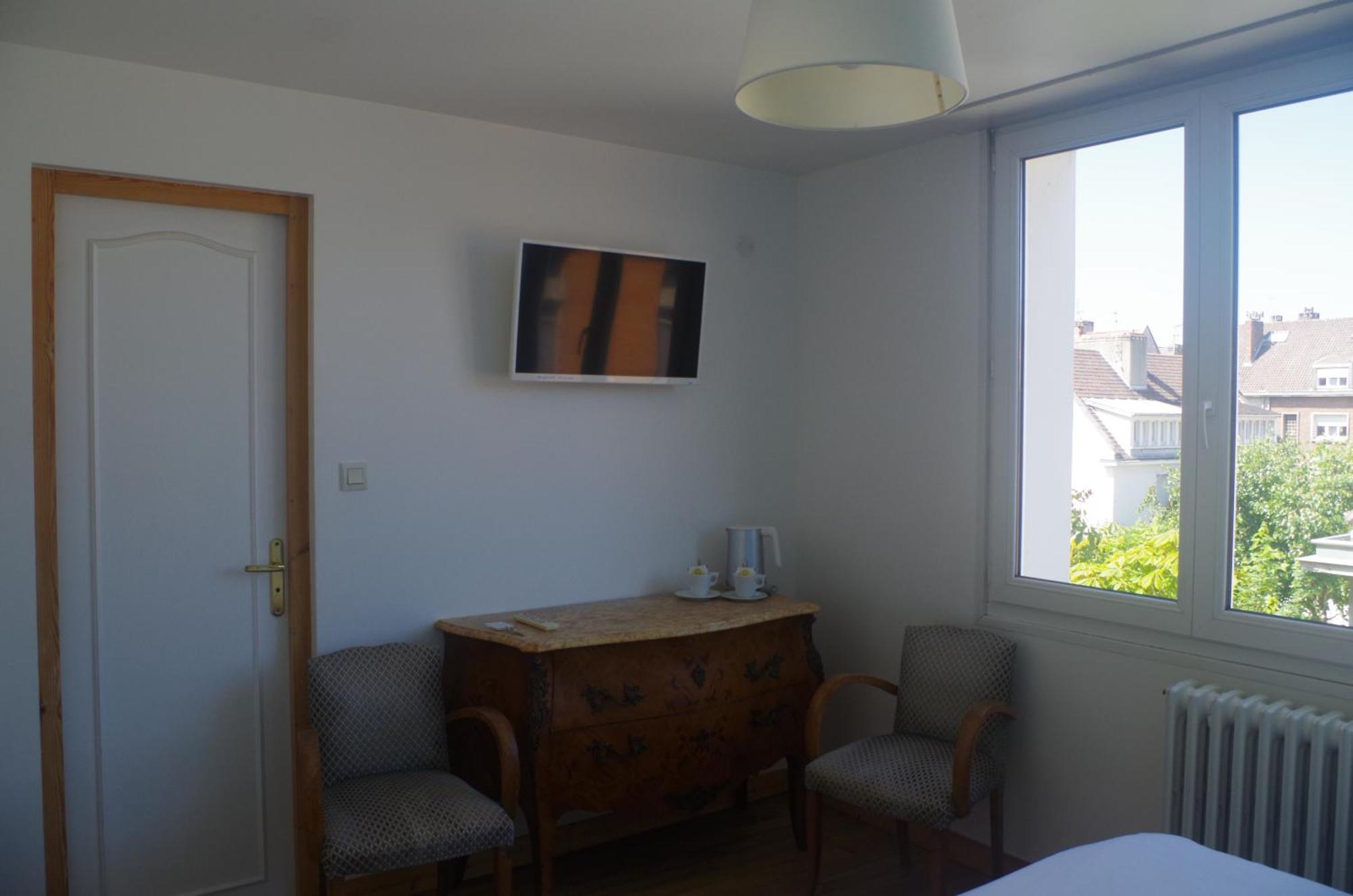 Hotel Particulier Richelieu Calais Exterior foto