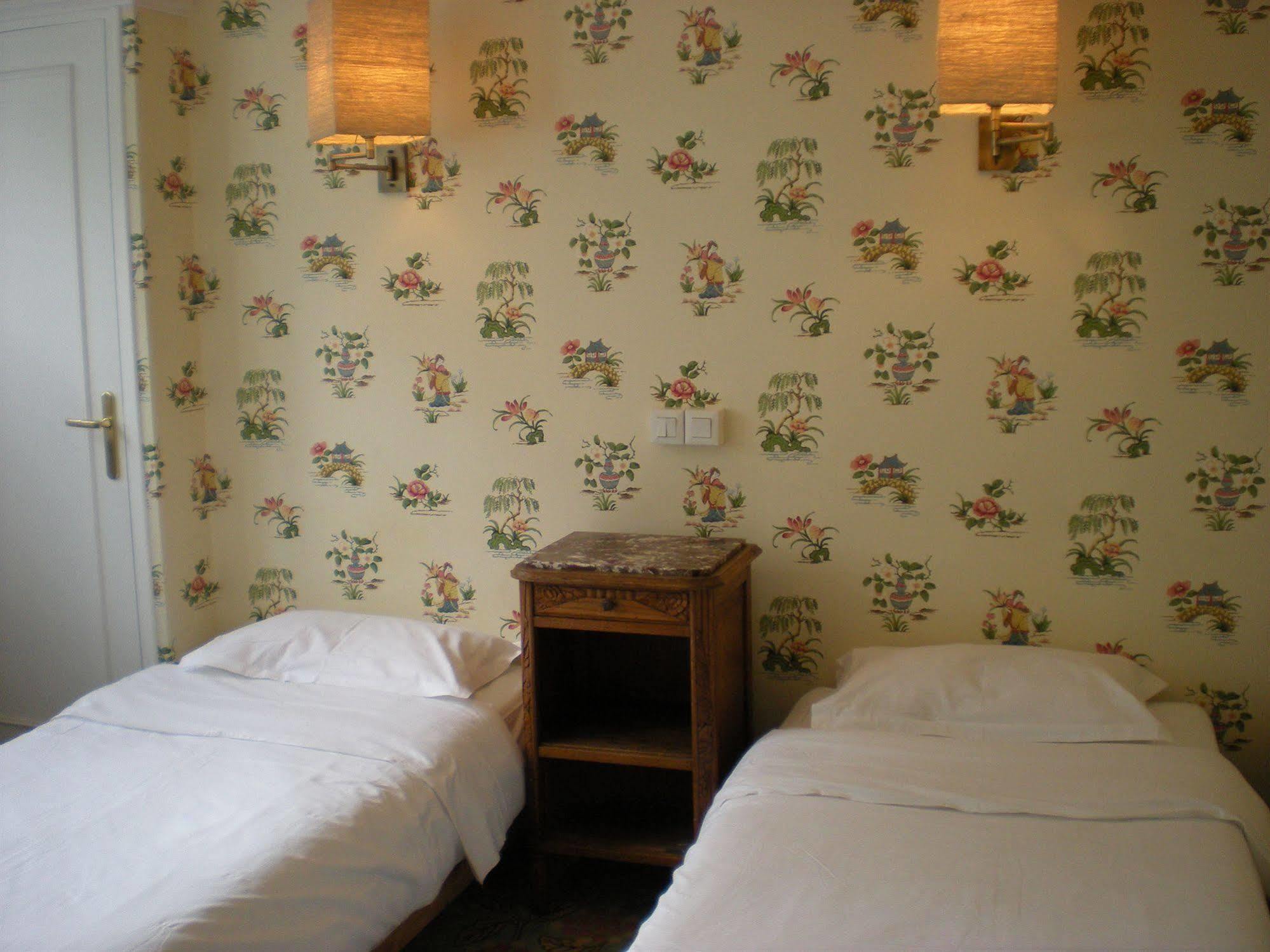 Hotel Particulier Richelieu Calais Exterior foto